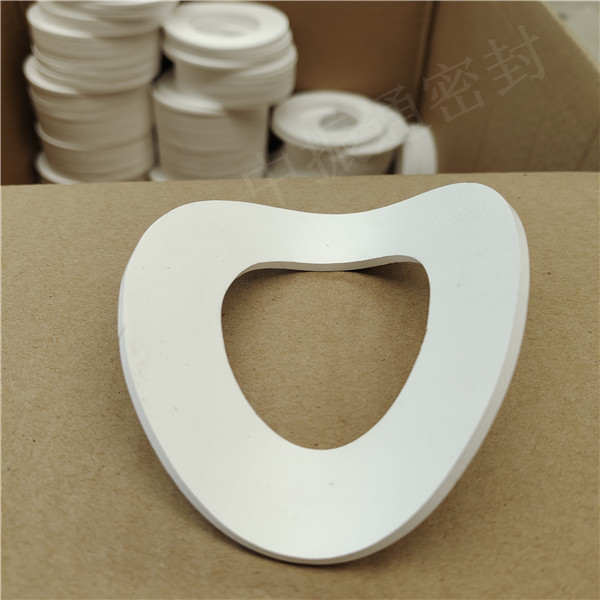 膨体四氟垫片和纯四氟垫片，如何根据工况进行选择